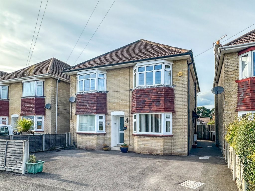 Stroud Lane, Christchurch, Dorset, BH23 3QS