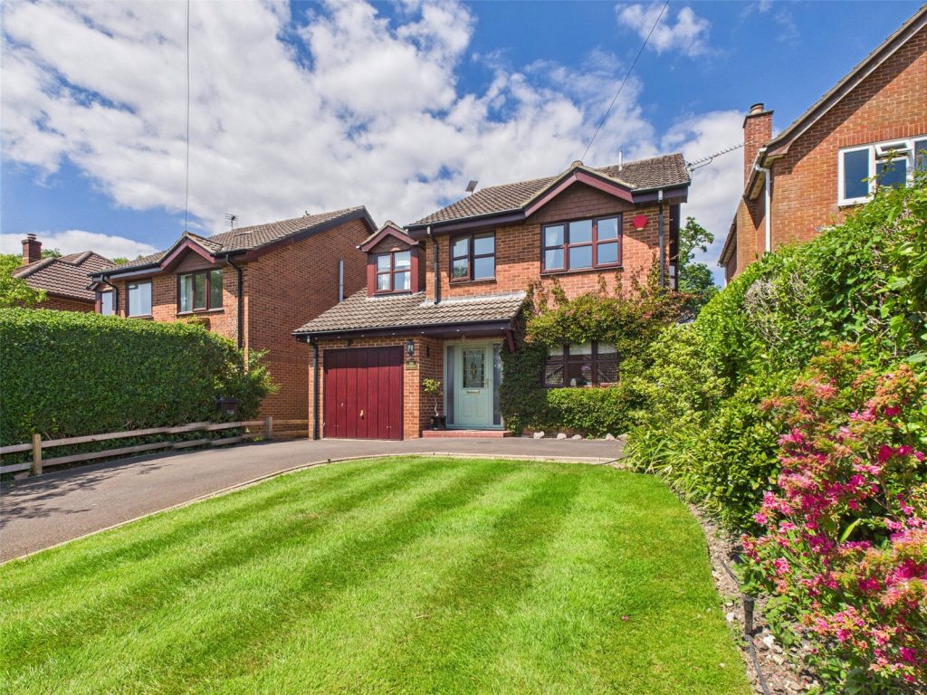Andrew Lane, New Milton, Hampshire, BH25 5QD