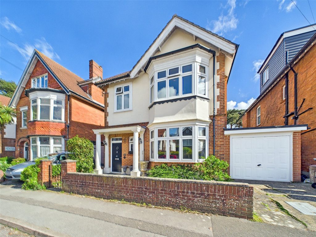 Kings Park Road, Bournemouth, Dorset, BH7 7AE