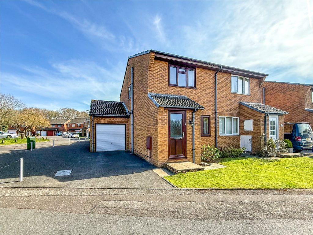 Wellesley Avenue, Christchurch, Dorset, BH23 4SX