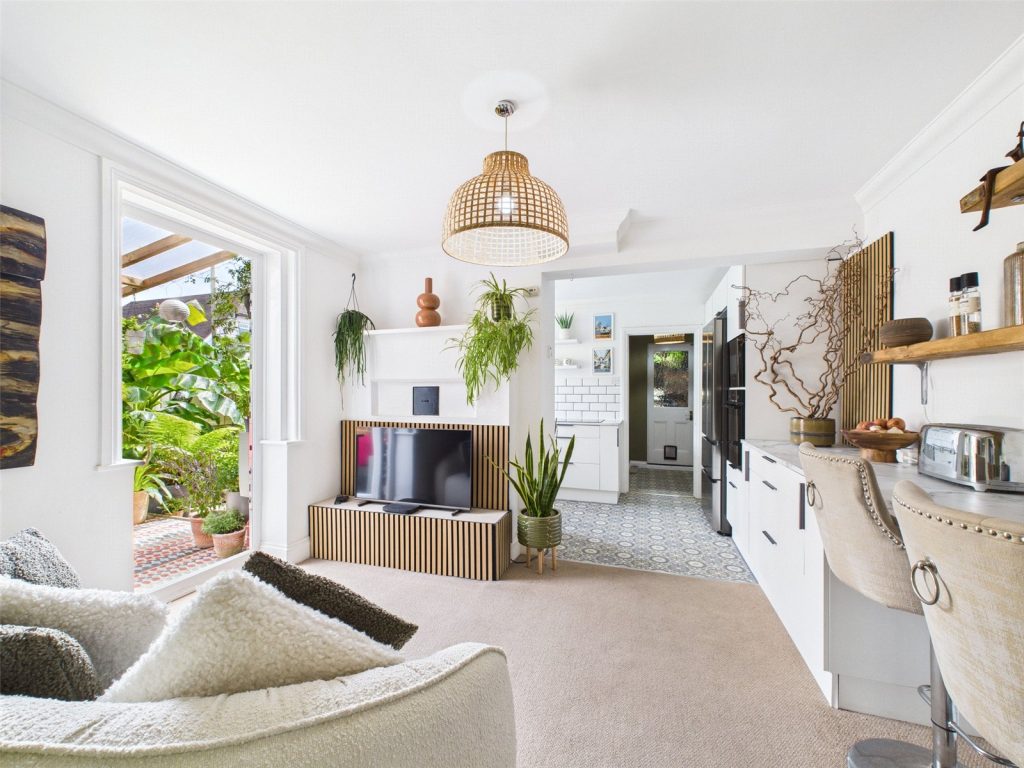 Station Road, Christchurch, Dorset, BH23 1QY