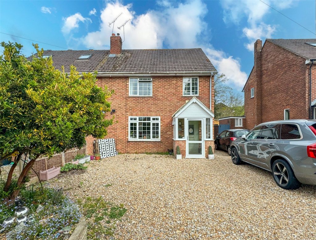 Shackleton Square, Bransgore, Christchurch, Dorset, BH23 8AJ