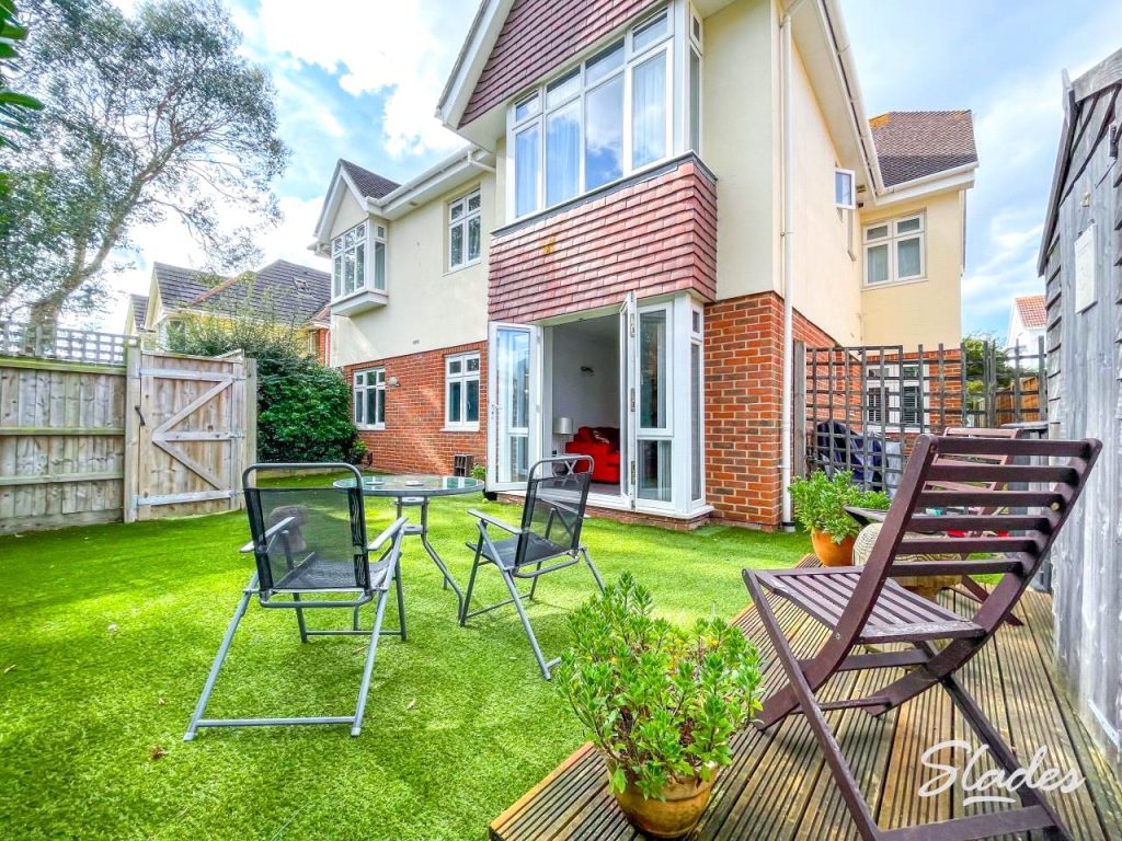 Chessel Avenue, Bournemouth, Dorset, BH5 1LQ