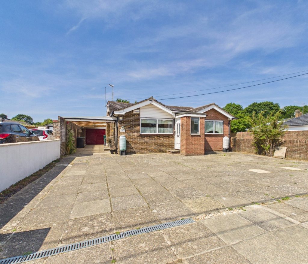 Salisbury Road, Burton, Christchurch, Dorset, BH23 7JS