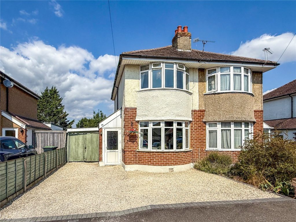 Brisbane Road, Christchurch, Dorset, BH23 2HP