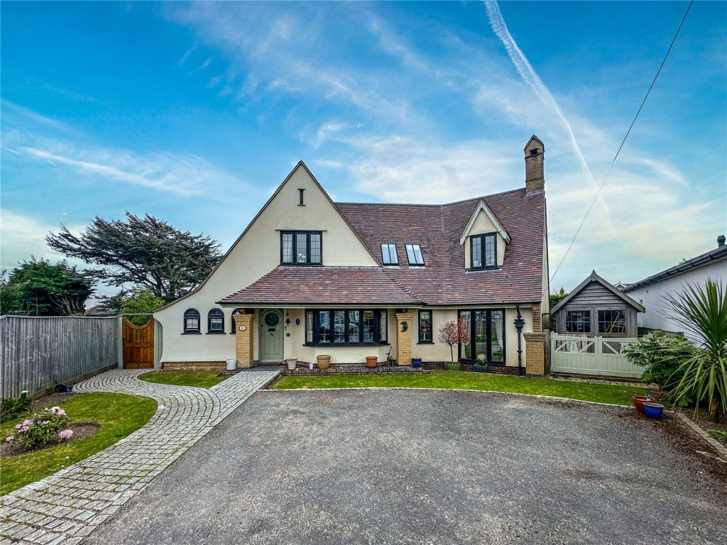 Solent Road, Bournemouth, BH6 4BP