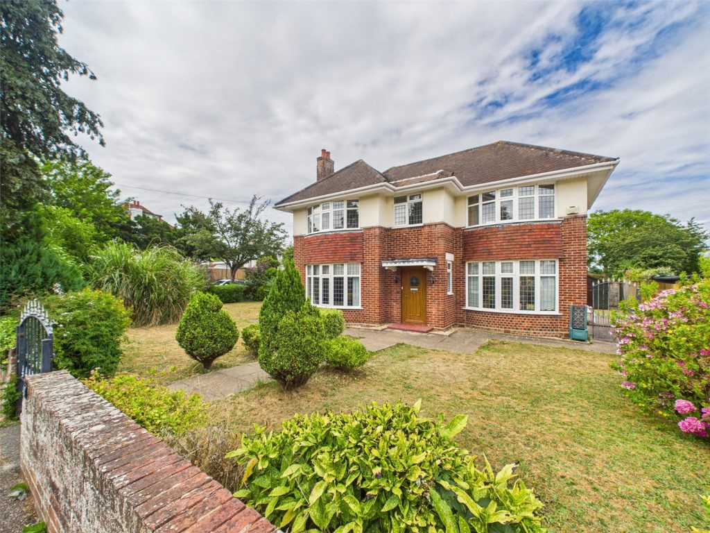 Harewood Avenue, Boscombe East, Bournemouth, Dorset, BH7 6NH