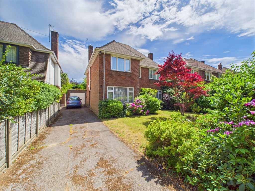 Holdenhurst Avenue, Boscombe East, Bournemouth, Dorset, BH7 6RB