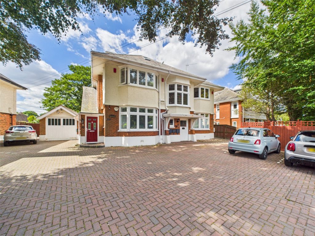 Beechwood Avenue, Bournemouth, Dorset, BH5 1LX