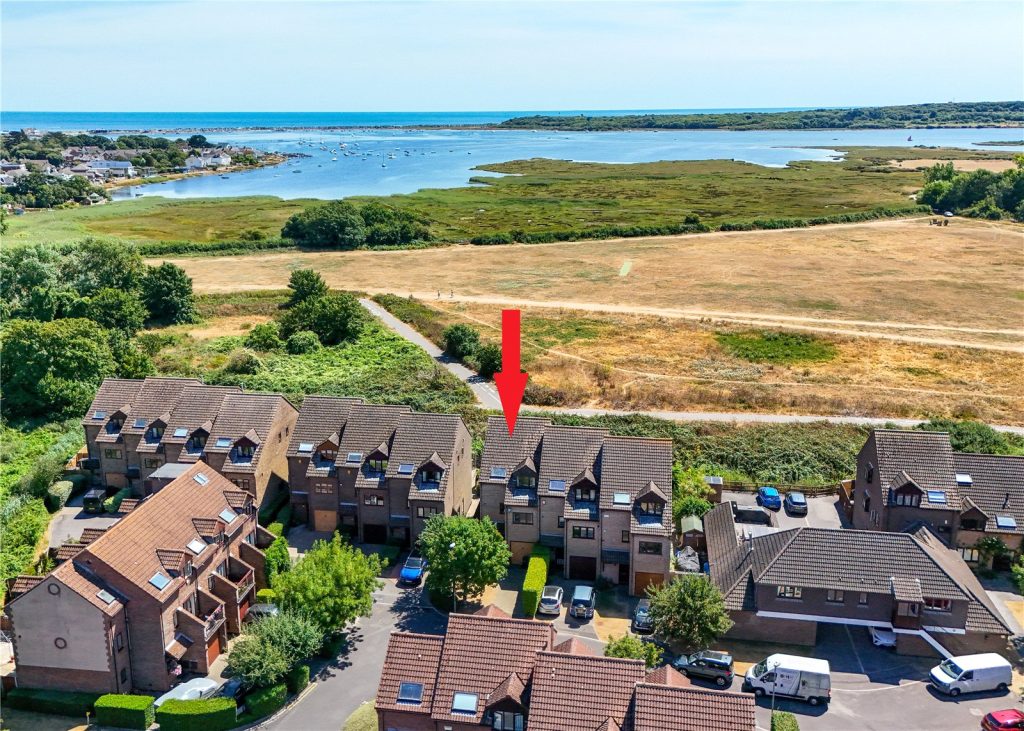 Asquith Close, Christchurch, Dorset, BH23 3DX