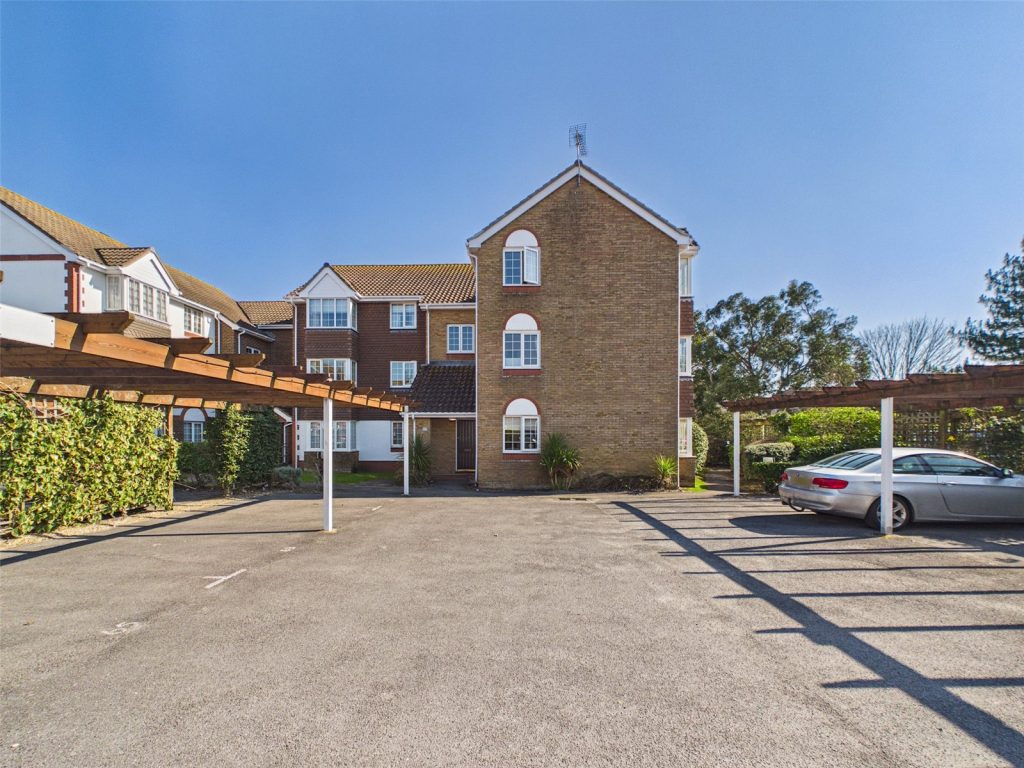 Wentworth Drive, Christchurch, Dorset, BH23 1RB