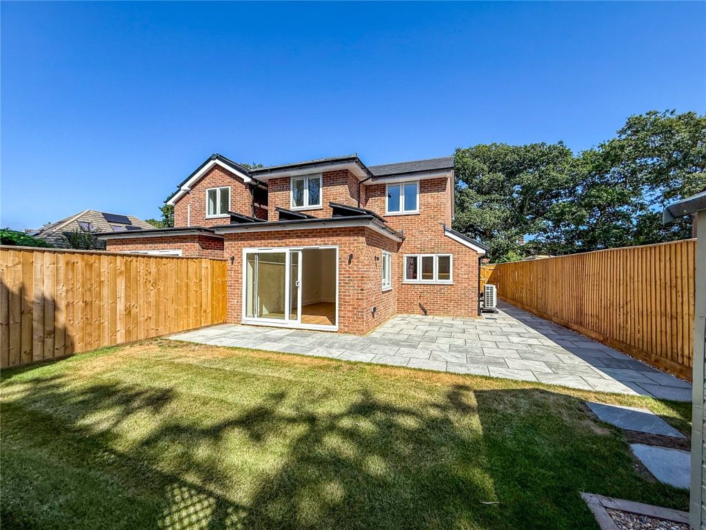 Martins Hill Lane, Burton, Christchurch, Dorset, BH23 7NJ