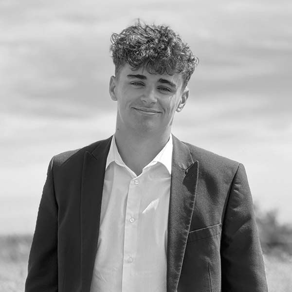 Slades Estate Agents - Charlie Taylor - Southbourne