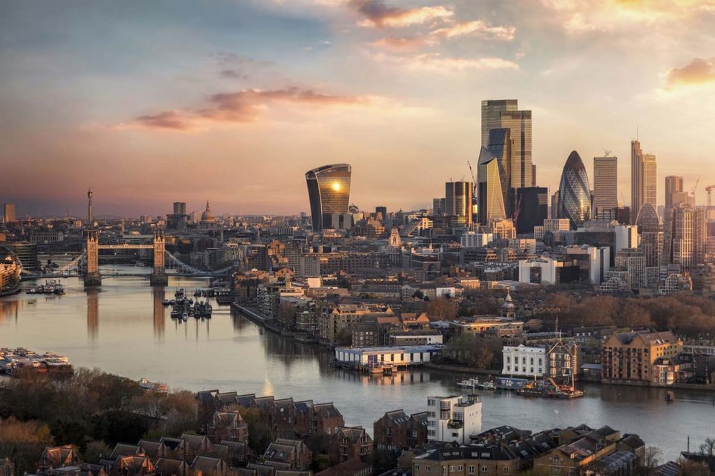 Slades Estate Agents - LONDON OFFICE