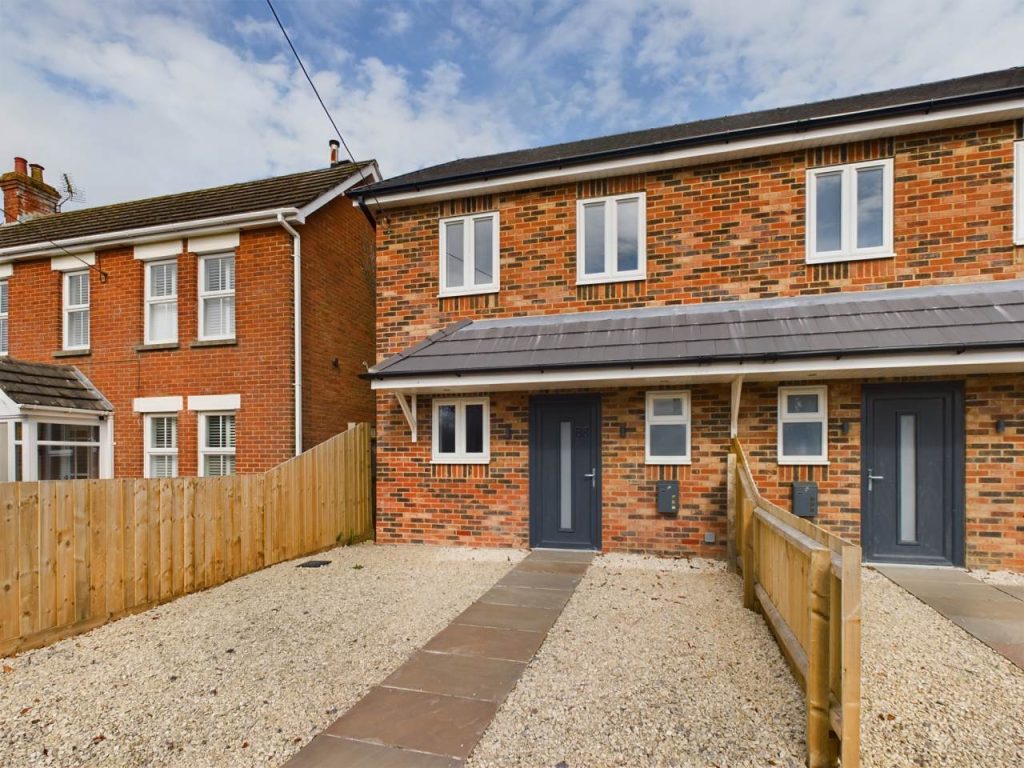Glenville Road, Walkford, Highcliffe