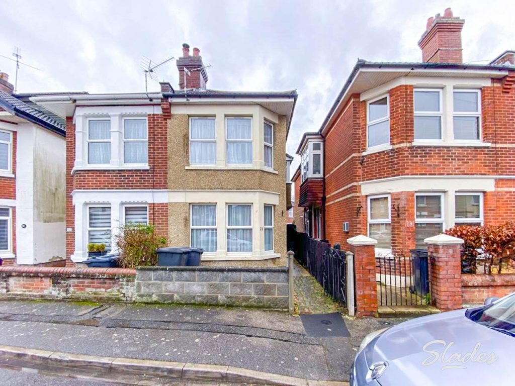 Roberts Road, Pokesdown, Bournemouth