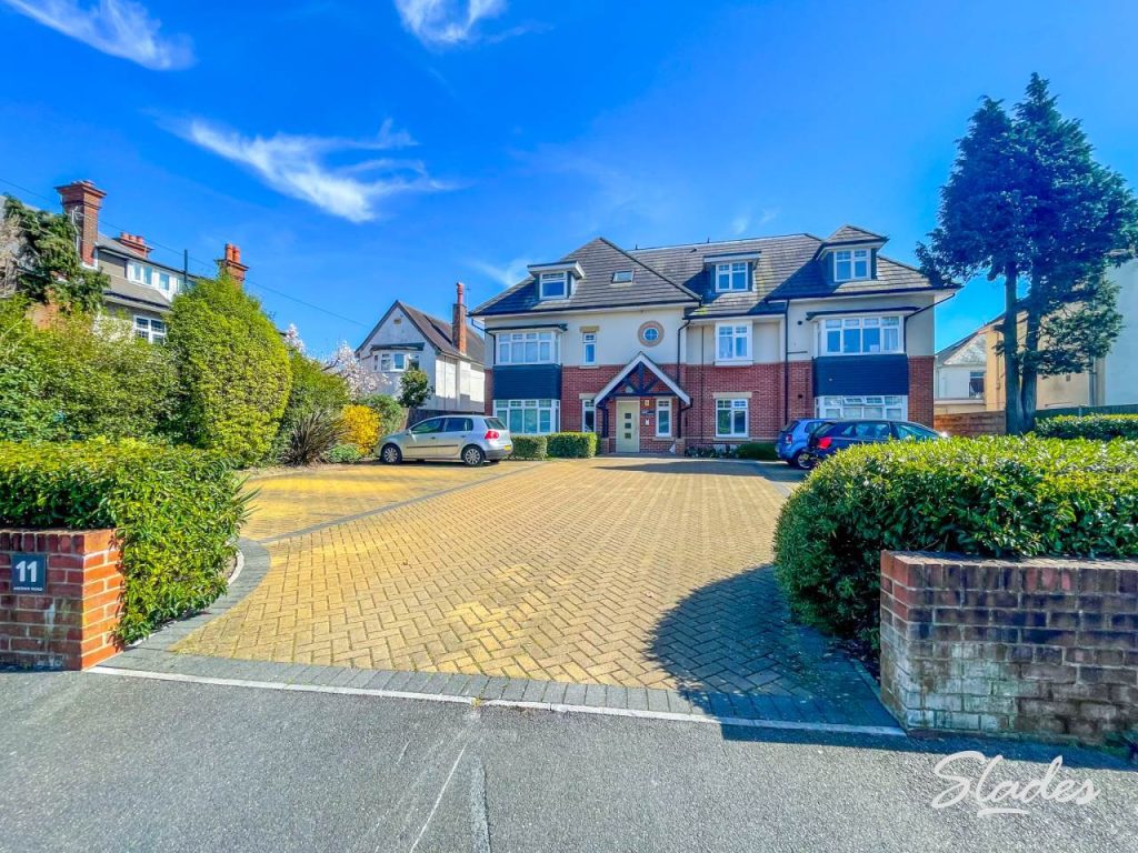 11 Ascham Road, Bournemouth, Dorset