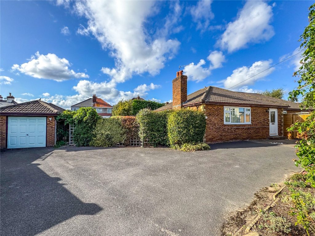 Bub Lane, Christchurch, Dorset, BH23 3NF
