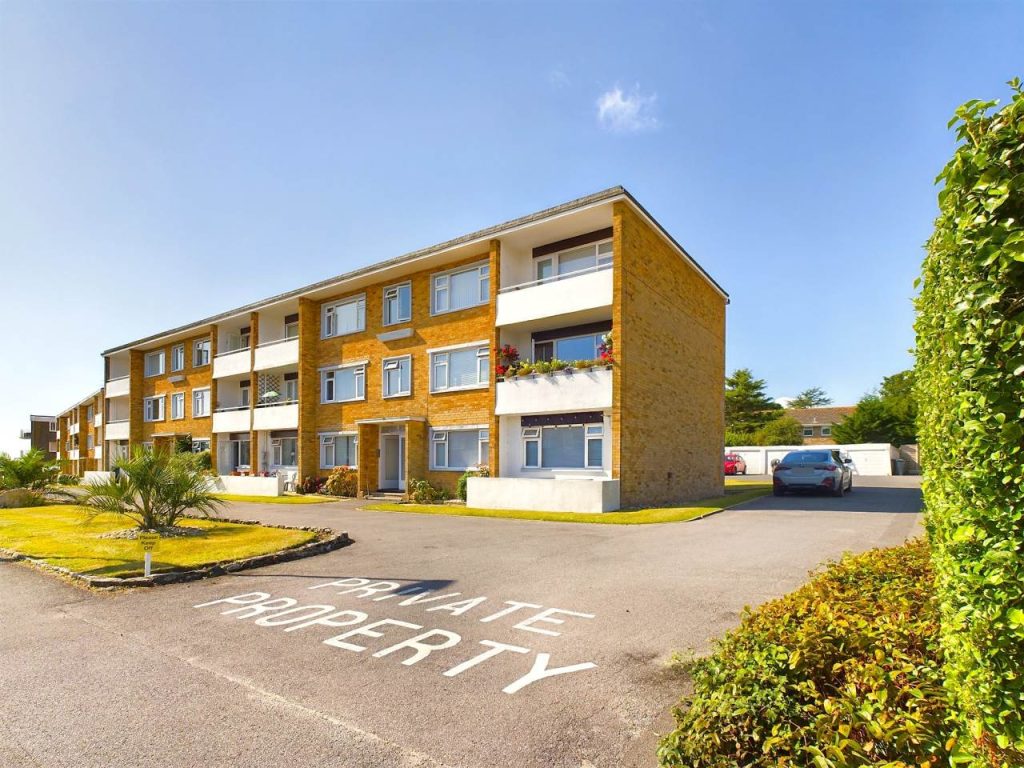 Waterford Road, Highcliffe, Christchurch