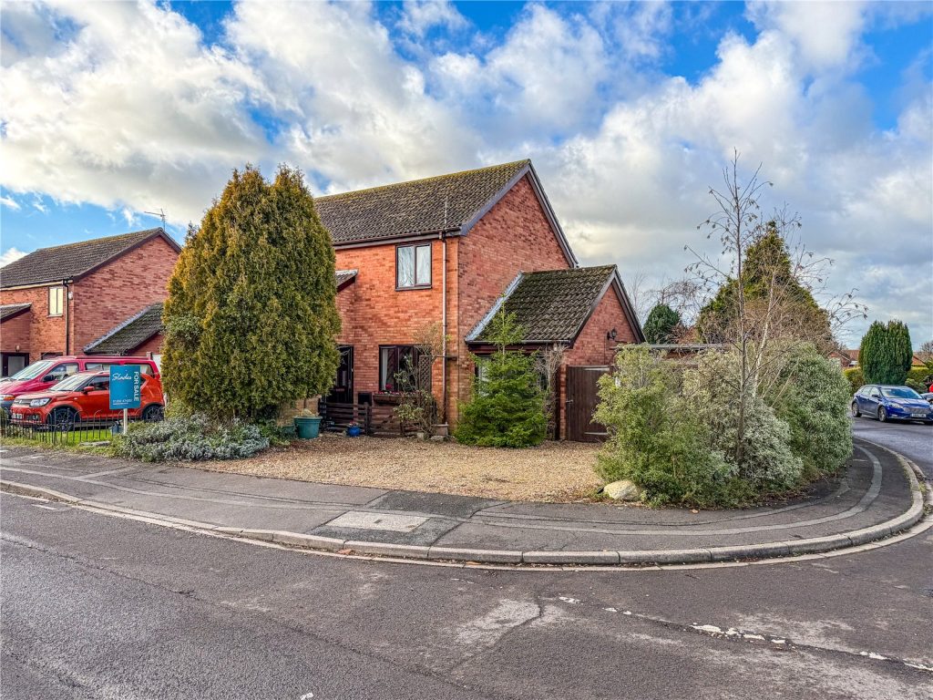 Speedwell Drive, Christchurch, Dorset, BH23 4LX