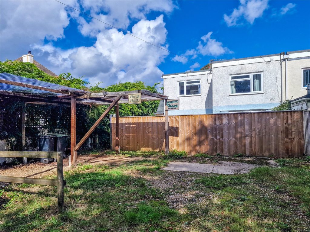 Sea View Road, Walkford, Christchurch, Dorset, BH23 5QJ