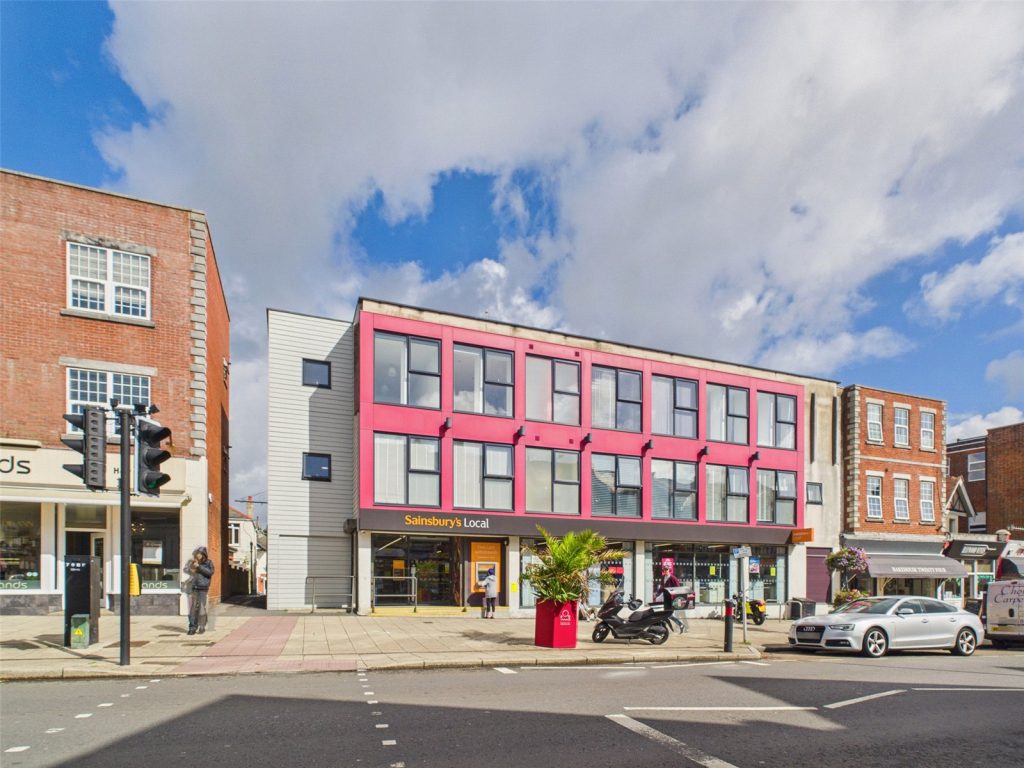 Southbourne Grove, Southbourne, Bournemouth, Dorset, BH6 3RB