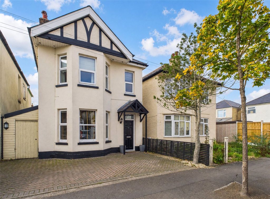 Burleigh Road, Southbourne, Bournemouth, Dorset, BH6 5DU
