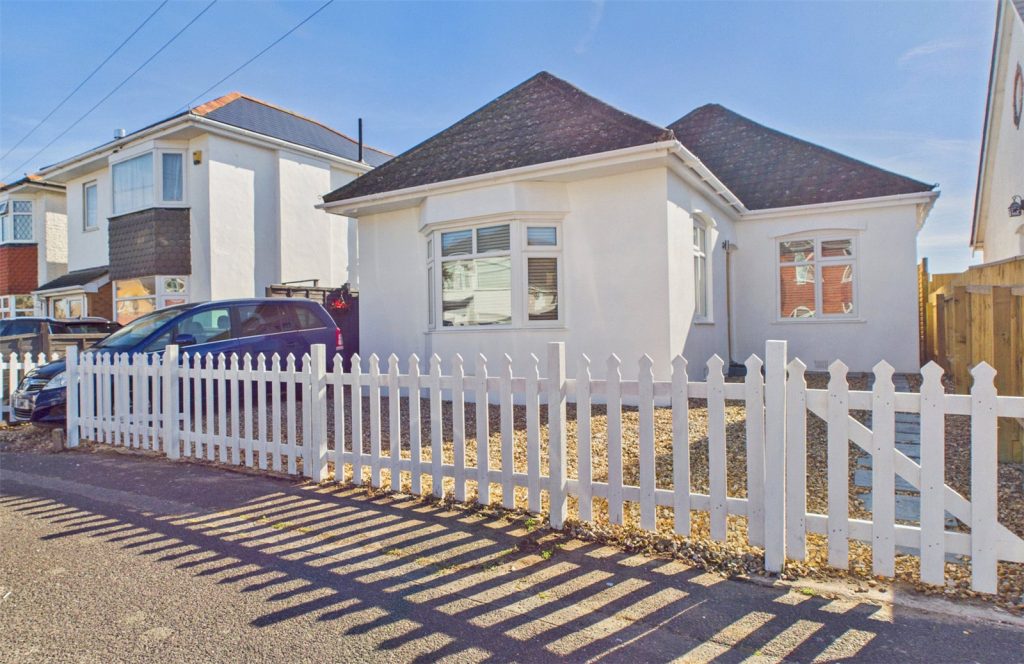 Arnewood Road, Bournemouth, Dorset, BH6 5DW