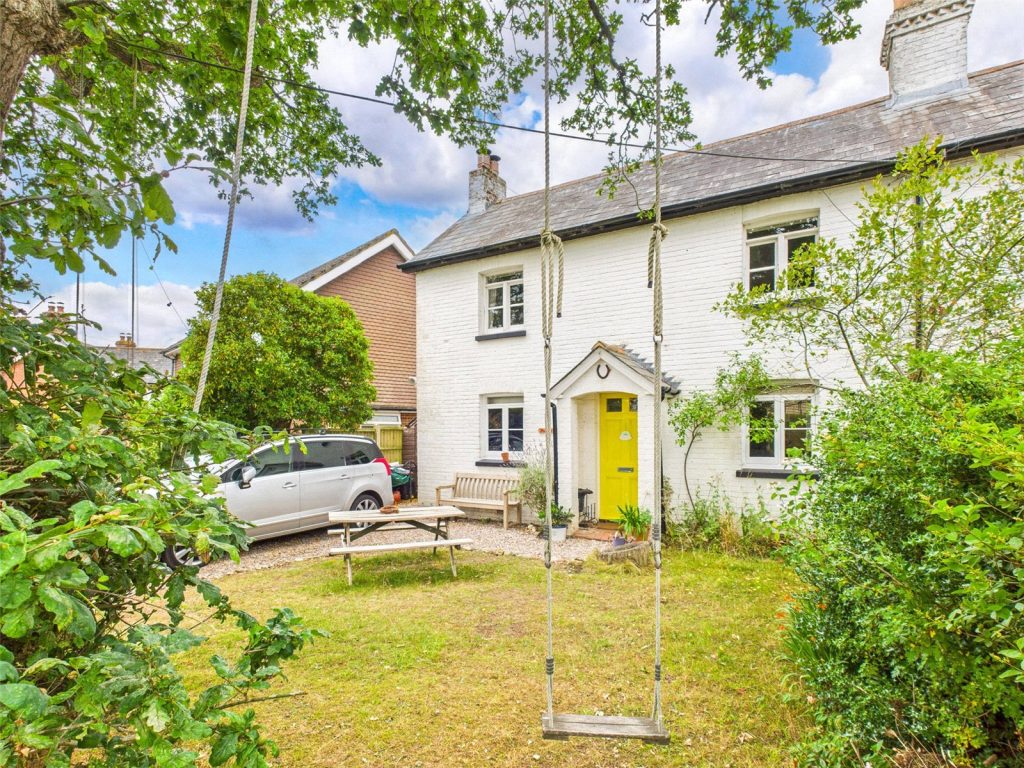 Croft Road, Neacroft, Christchurch, Dorset, BH23 8JS