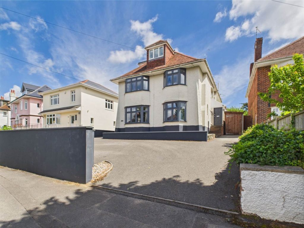 Montague Road, Boscombe Manor, Bournemouth