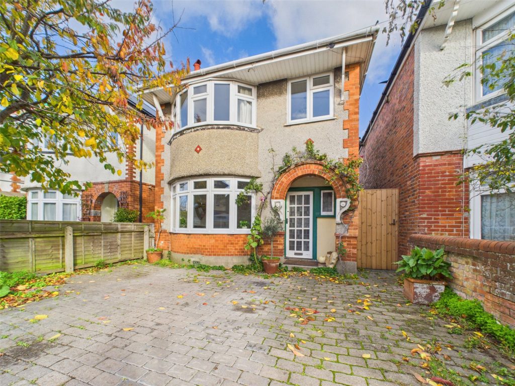 Kimberley Road, Southbourne, Bournemouth, Dorset, BH6 5EX