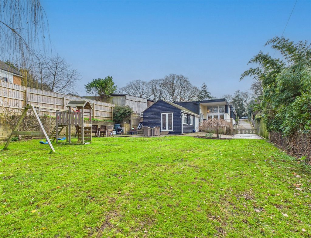 Burley Road, Bransgore, Christchurch, Dorset, BH23 8BA