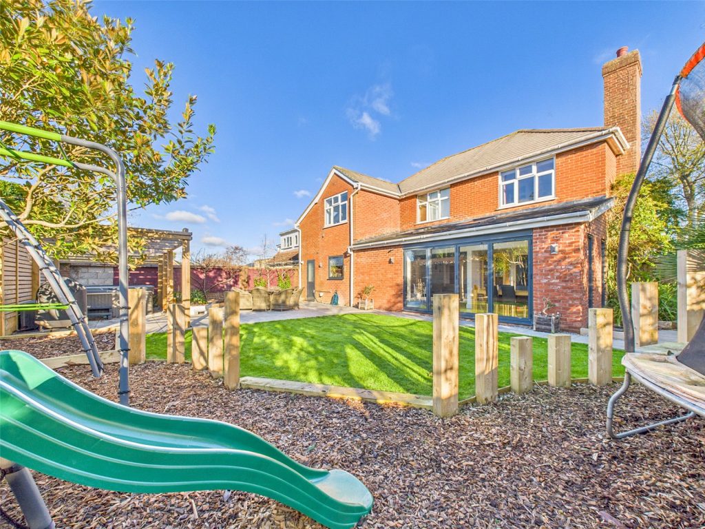 West Road, Bransgore, Christchurch, Dorset, BH23 8BD