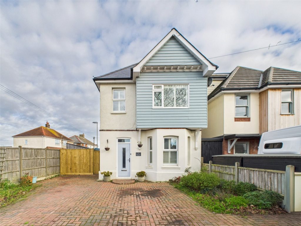 Addiscombe Road, Christchurch, Dorset, BH23 2AE