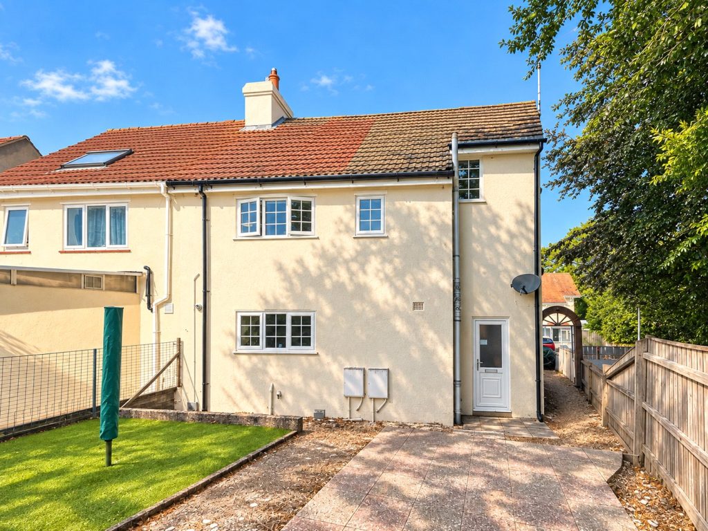 Gardner Road, Christchurch, Dorset, BH23 2DZ