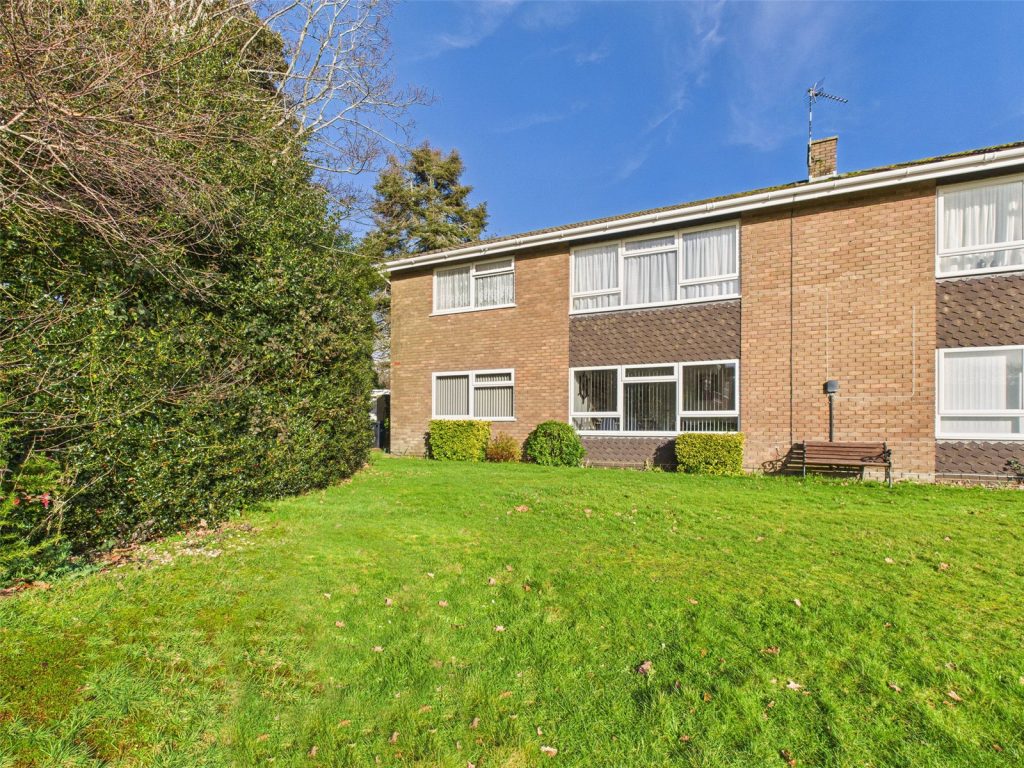Rowan Drive, Highcliffe, Dorset, BH23 4QR