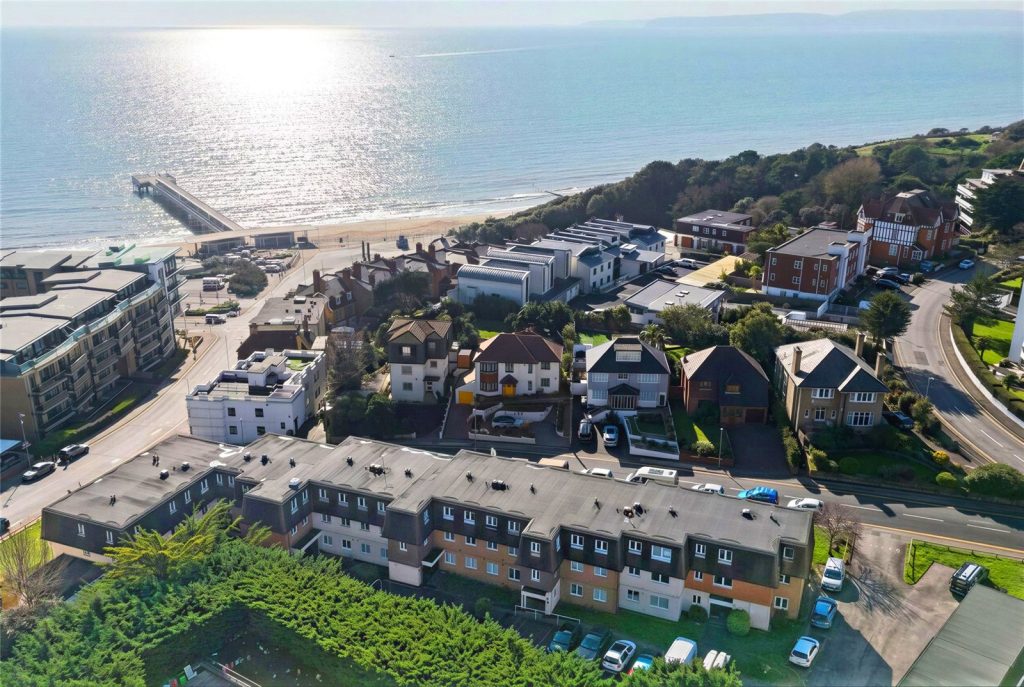 St. Johns Road, Boscombe Spa, Bournemouth, Dorset, BH5 1EW