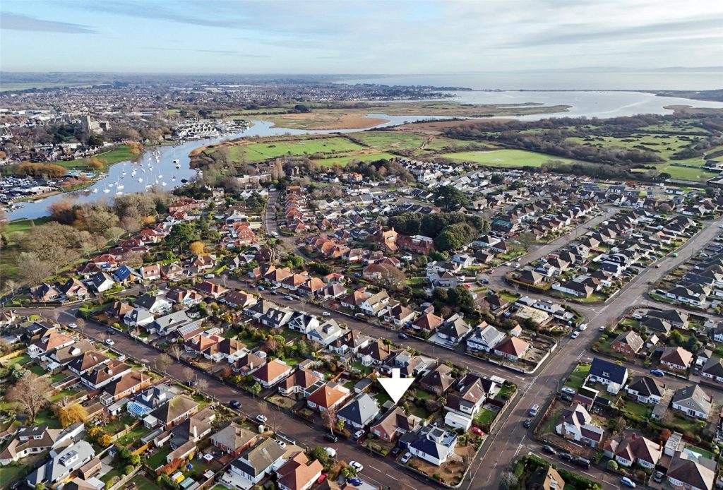 Riversdale Road, Hengistbury Head, Bournemouth, Dorset, BH6 4LH