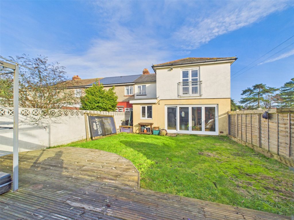 Lingdale Road, Bournemouth, Dorset, BH6 5LA