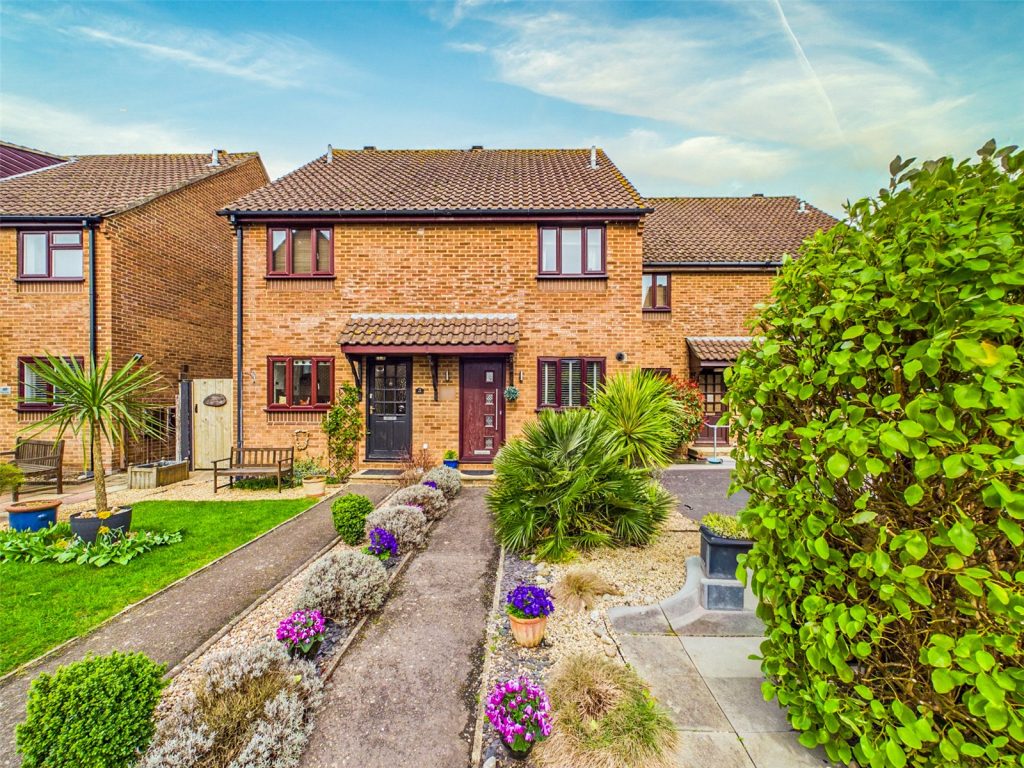 Willow Way, Christchurch, Dorset, BH23 1LA