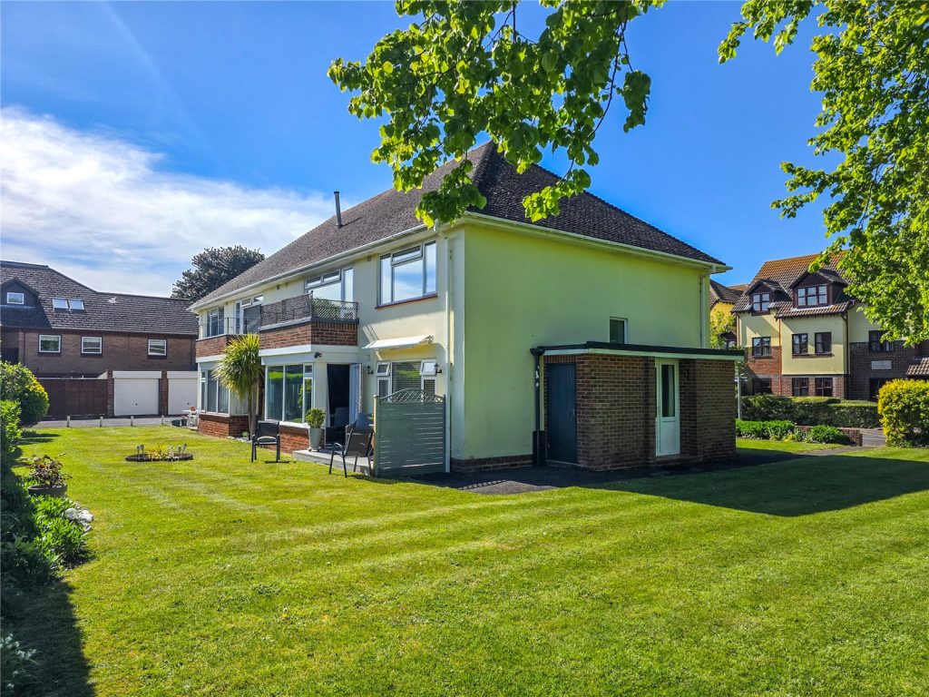 Wortley Road, Highcliffe, Christchurch, Dorset, BH23 5DT