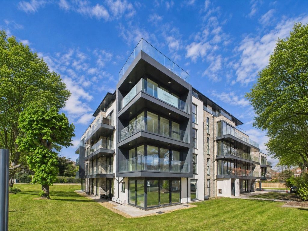 Wollstonecraft Road, Boscombe Manor, Bournemouth, Dorset, BH5 1AE