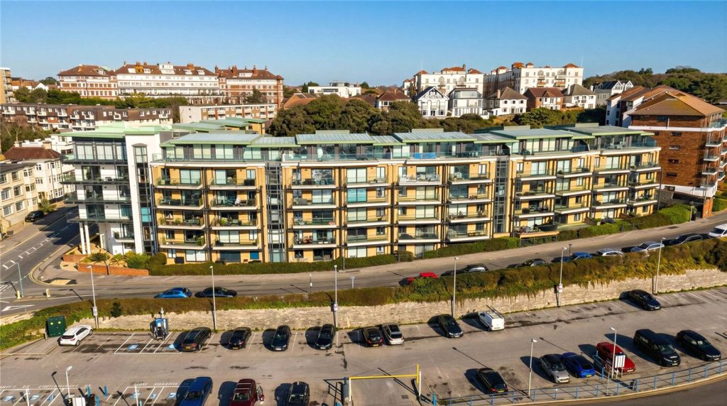 Marina Close, Boscombe, Bournemouth, Dorset, BH5 1BS
