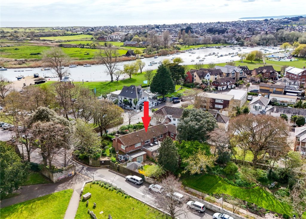 Quay Road, Christchurch, Dorset, BH23 1BU