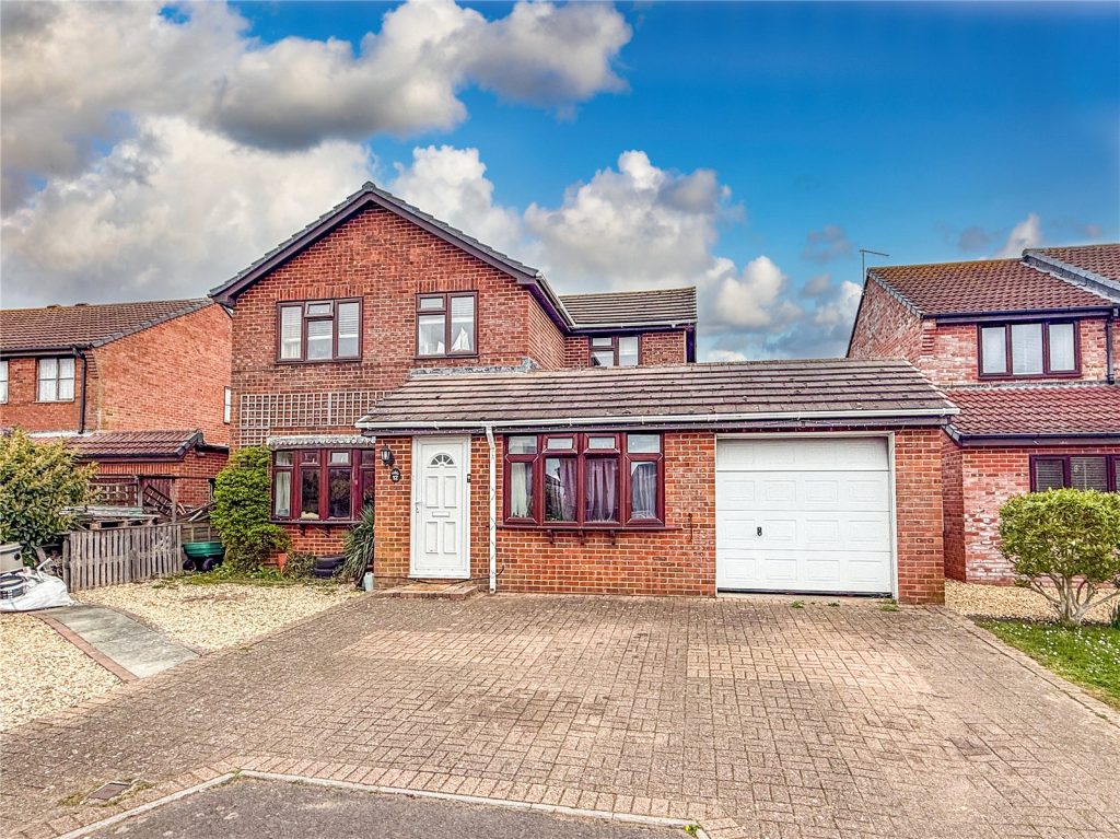 Donnington Drive, Christchurch, Dorset, BH23 4SZ