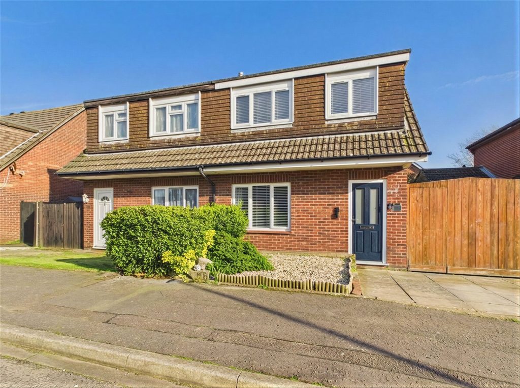 Fritham Gardens, Bournemouth, Dorset, BH8 0EL