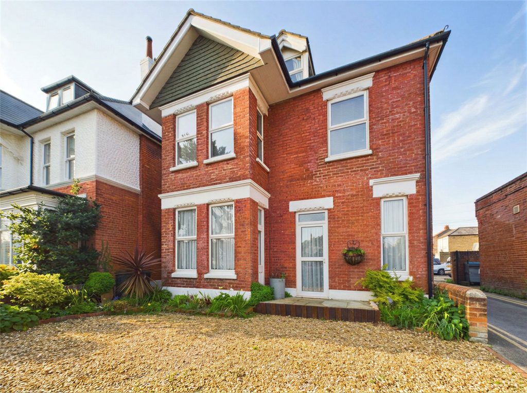 Grand Avenue, Bournemouth, Dorset, BH6 3SU