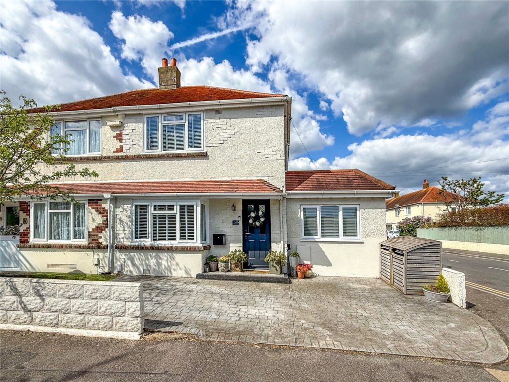 Portfield Road, Christchurch, Dorset, BH23 2AG
