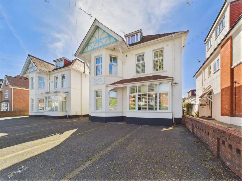 Grand Avenue, Bournemouth, Dorset, BH6 3SY
