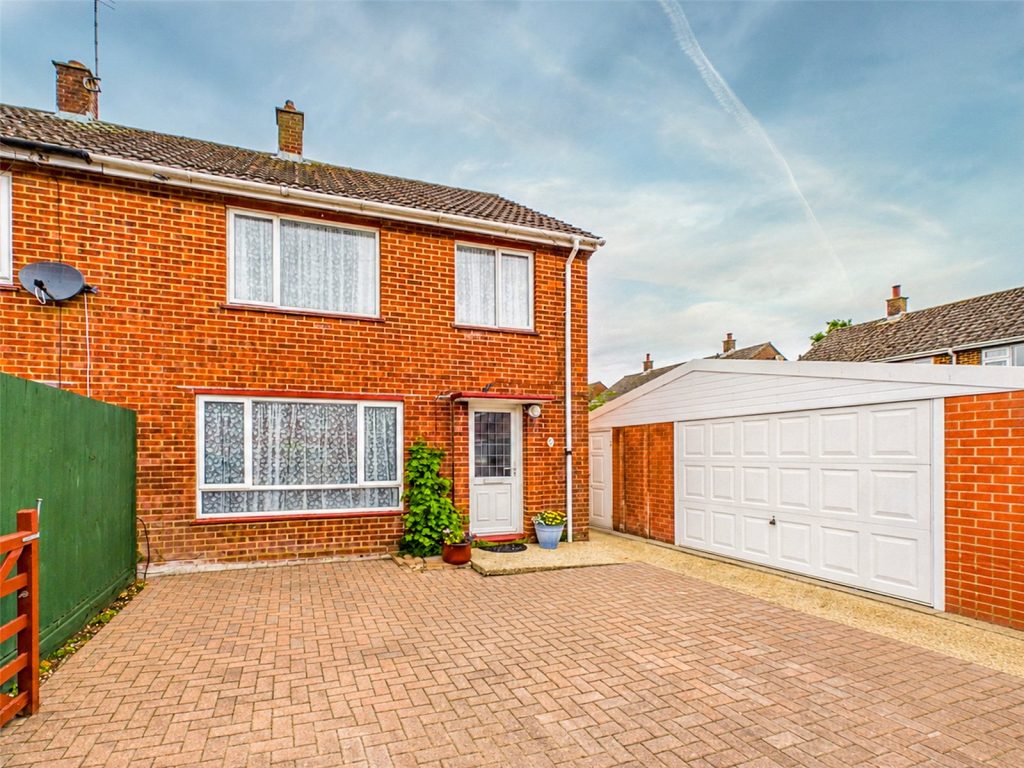 Park Close, Burton, Christchurch, Dorset, BH23 7JX